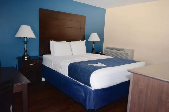 Room 2 of 19