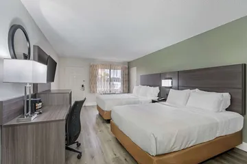 Quality Inn & Suites Orlando East - UCF Area