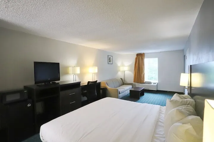 Room 2 of 11