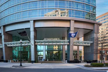Renaissance Arlington Capital View Hotel