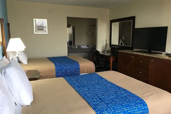 Room 3 of 32