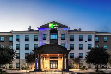 Holiday Inn Express & Suites Del Rio by IHG