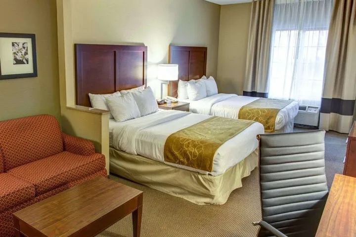 Room 4 of 22