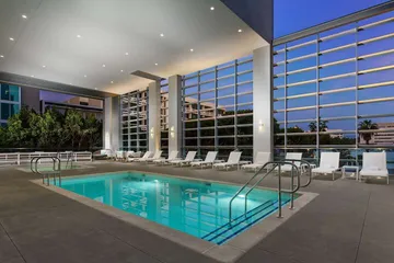 Hampton Inn & Suites Santa Monica