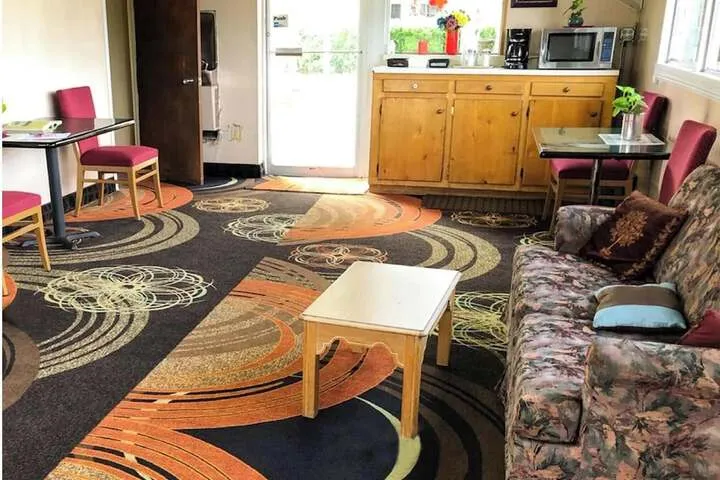 Hotel Interior 4 of 49