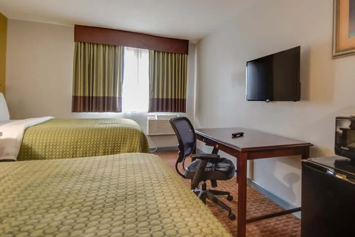 Room 3 of 15