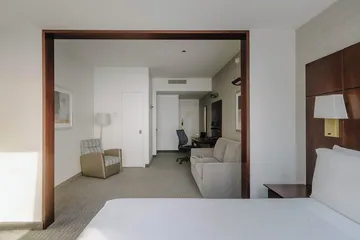 River Hotel