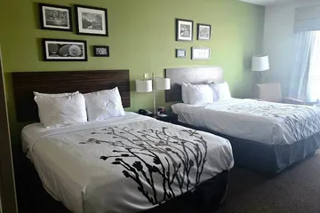 Express Inn & Suites