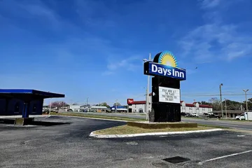 Days Inn by Wyndham Washington