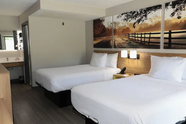 Room 5 of 30