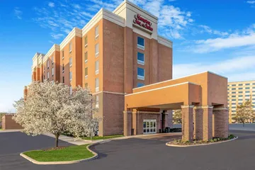 Hampton Inn & Suites Detroit / Airport - Romulus