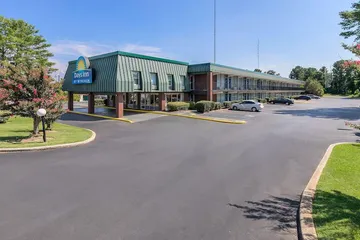 Days Inn by Wyndham Seneca / Clemson Area