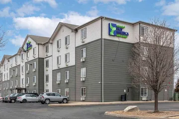 Extended Stay America Select Suites - Wichita - North