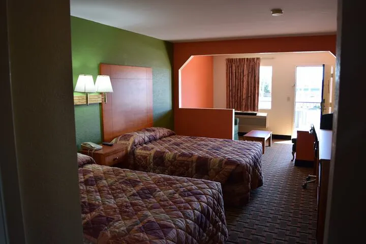 Room 5 of 21