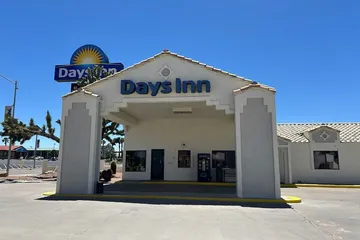 Days Inn by Wyndham Kingman West