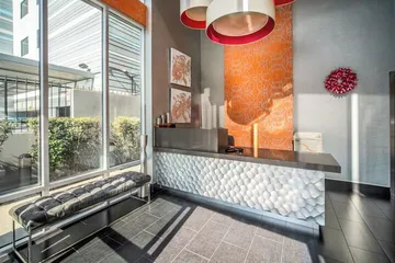 Lexen Hotel- Hollywood Walk of Fame / Universal Studios