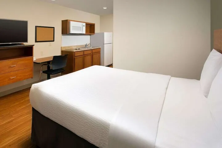 Room 5 of 15