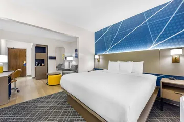 Comfort Suites London South