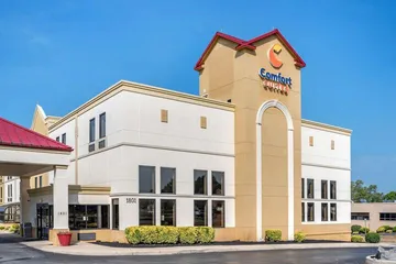 Comfort Suites Hagerstown Southeast