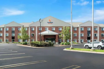 Holiday Inn Express & Suites Southfield Detroit by IHG