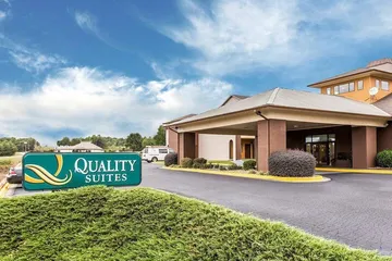 Quality Suites Hickory South