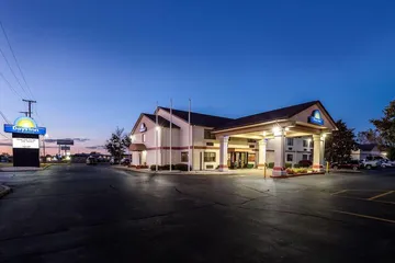Days Inn by Wyndham Hillsdale