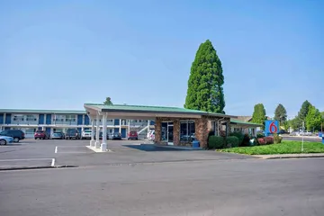 Motel 6 Bend OR