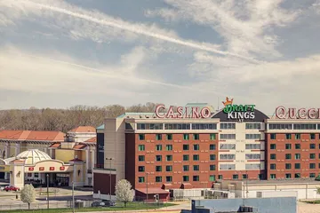 Casino Queen Hotel