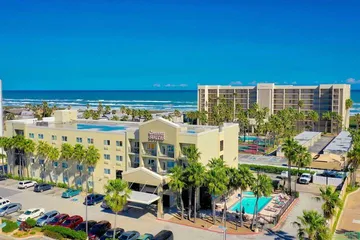 Comfort Suites Beachside