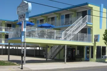 Tropicana Motel