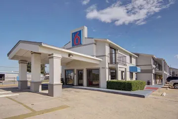 Motel 6 Lancaster TX - DeSoto - Lancaster