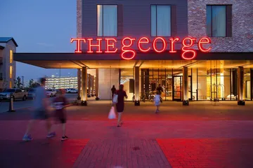 The George by Valencia Hotel Collection