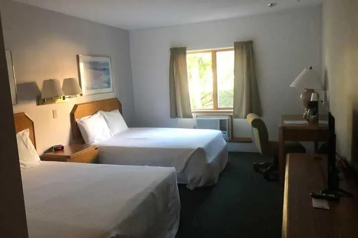 Room 2 of 29