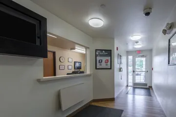 HomeTowne Studios by Red Roof Columbus