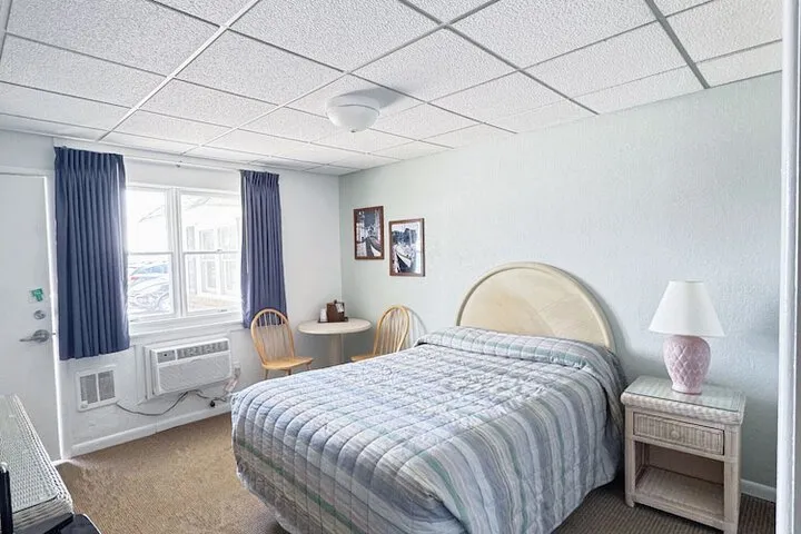Room 3 of 19