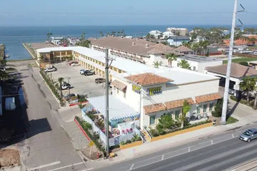 Lighthouse Inn