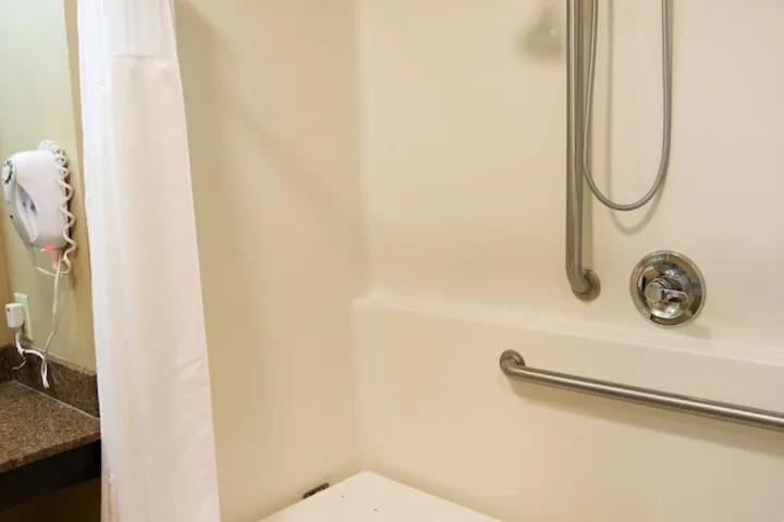 Room 3 of 50