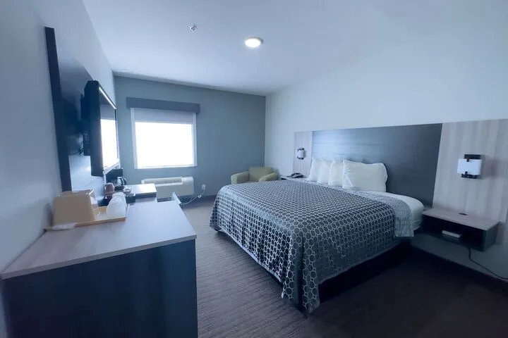 Room 2 of 19