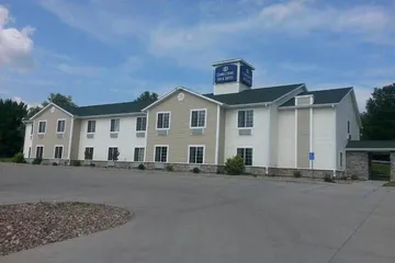 Cobblestone Inn & Suites - Bloomfield