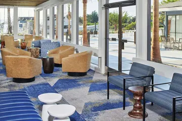 DoubleTree by Hilton Hotel Berkeley Marina