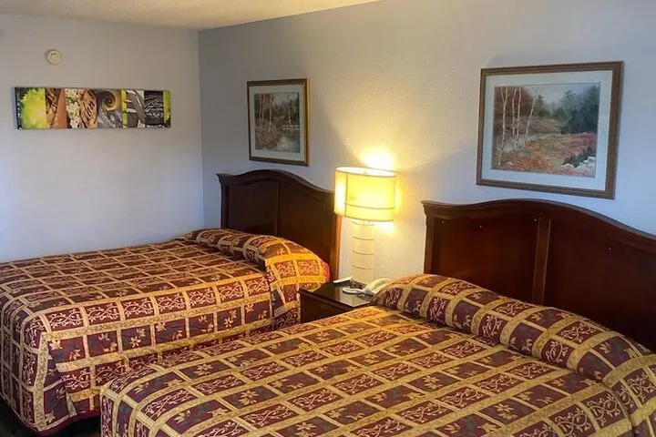 Room 5 of 15