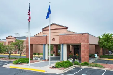 DoubleTree by Hilton Milwaukee - Brookfield