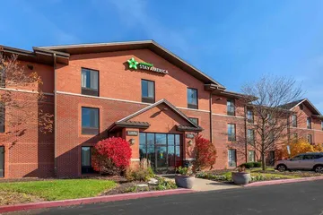Extended Stay America Select Suites Rockford State Street