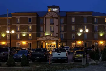 Comfort Hotel Bayers Lake