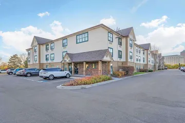 Extended Stay America Select Suites Chicago Downers Grove
