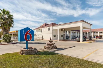 Motel 6 San Marcos TX - North