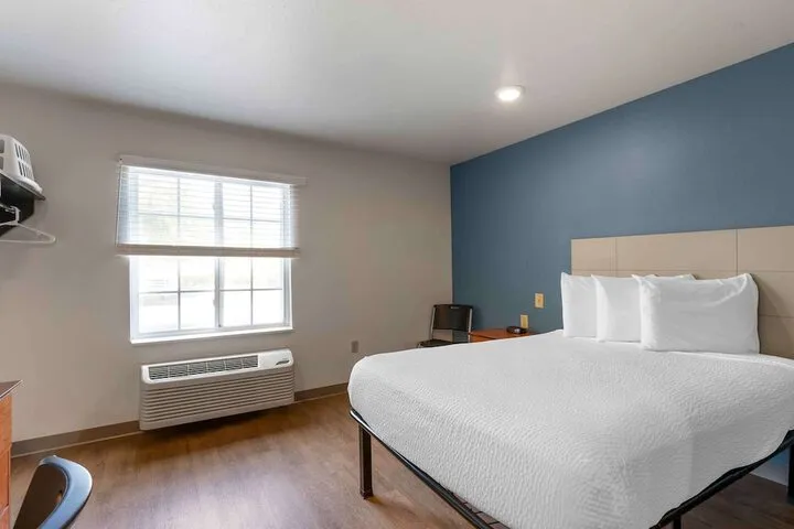 Room 3 of 24