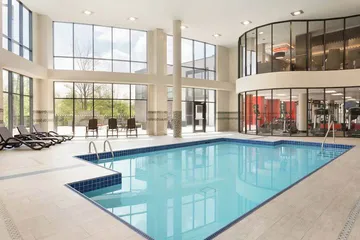 Courtyard by Marriott Toronto Mississauga / West
