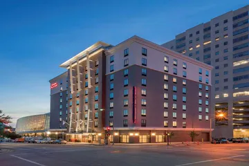 Hampton Inn & Suites Tulsa Downtown