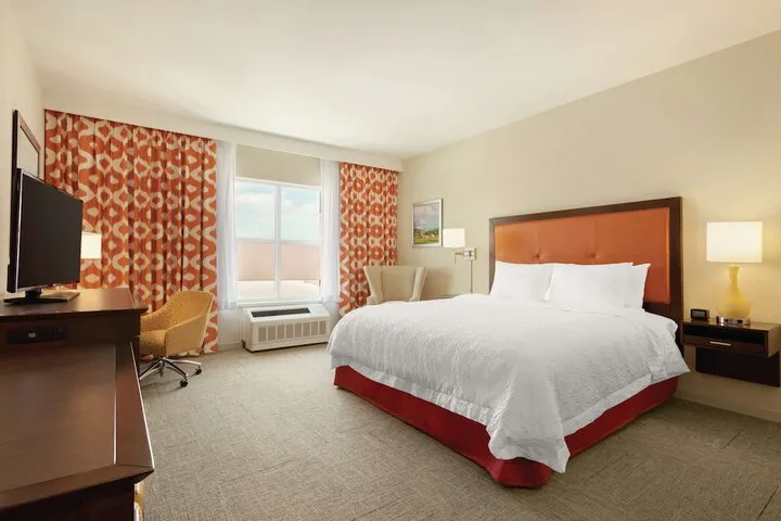 Room 5 of 20